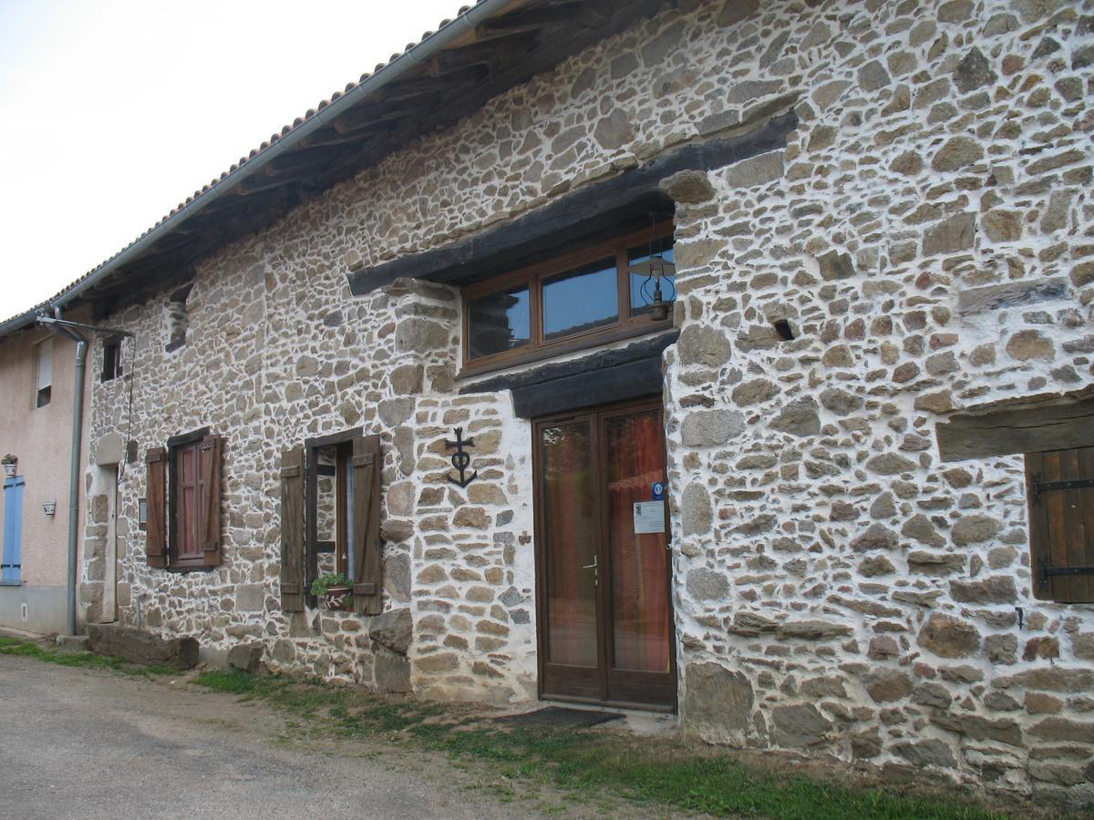 Bed and Breakfast La Croix De Camargue à Oradour-sur-Glane Extérieur photo